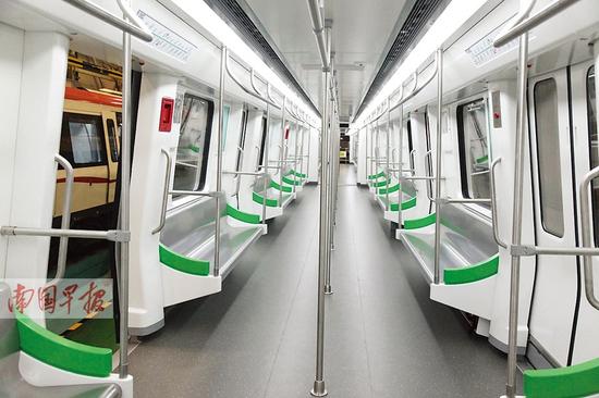 地铁真车的内饰。轨道公司供图