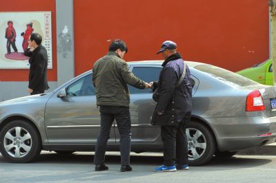 点击进入下一页