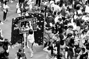 点击进入下一页